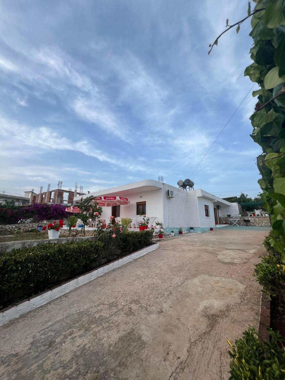 Teo Apartment Sarande Luaran gambar