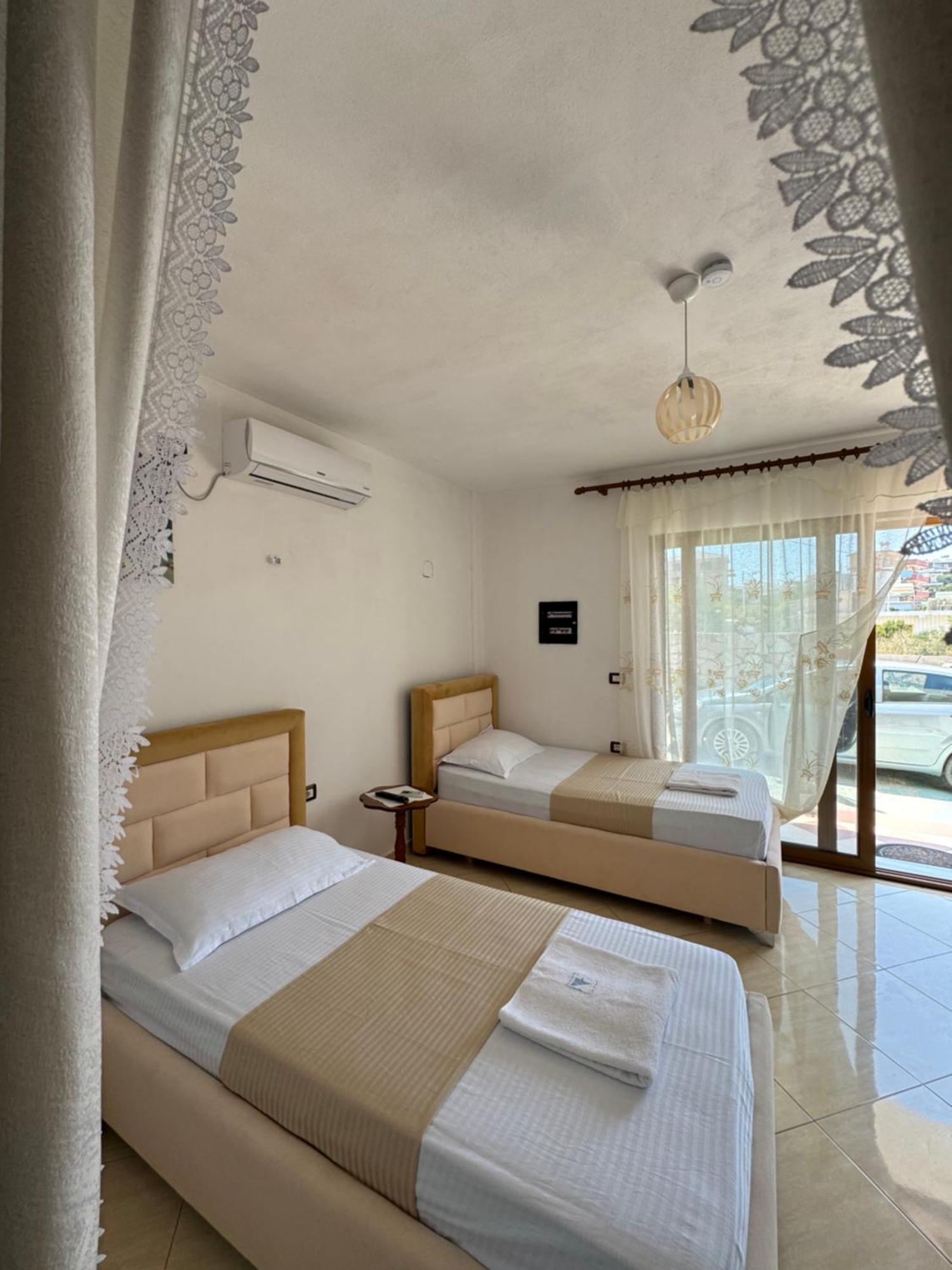 Teo Apartment Sarande Luaran gambar