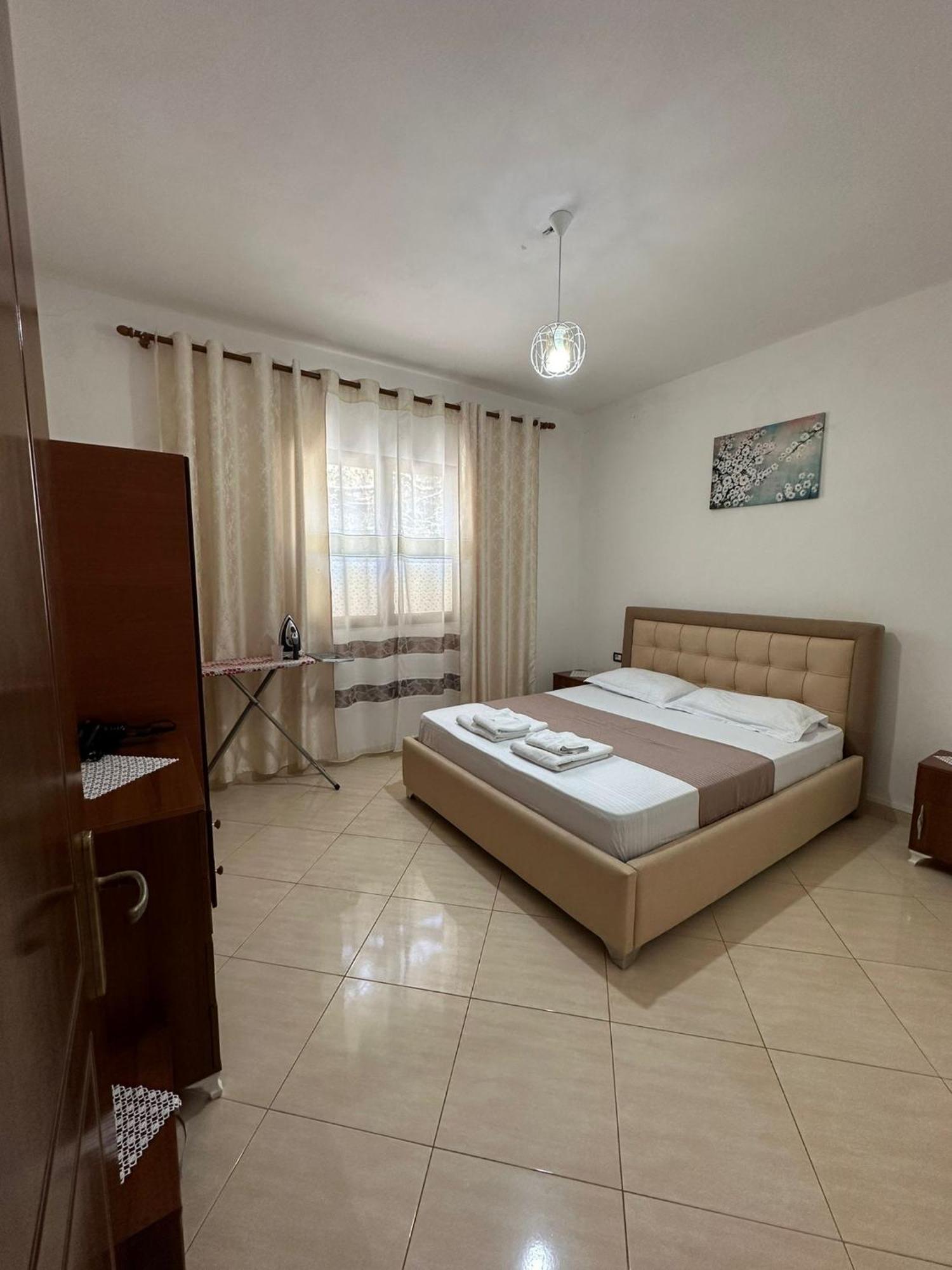 Teo Apartment Sarande Luaran gambar