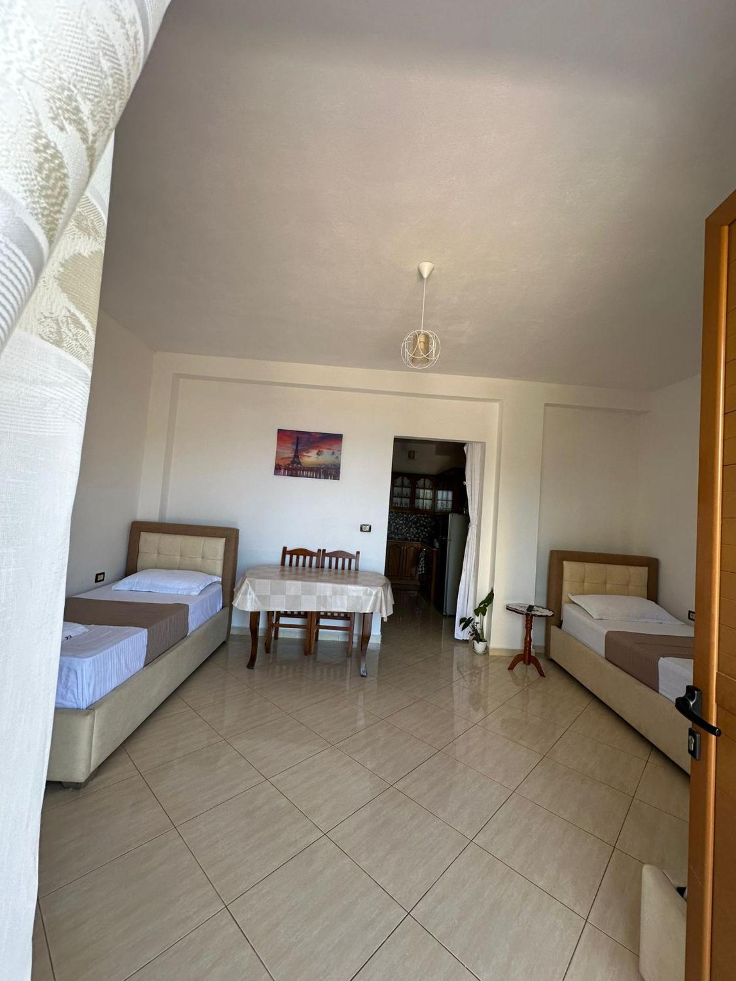 Teo Apartment Sarande Luaran gambar
