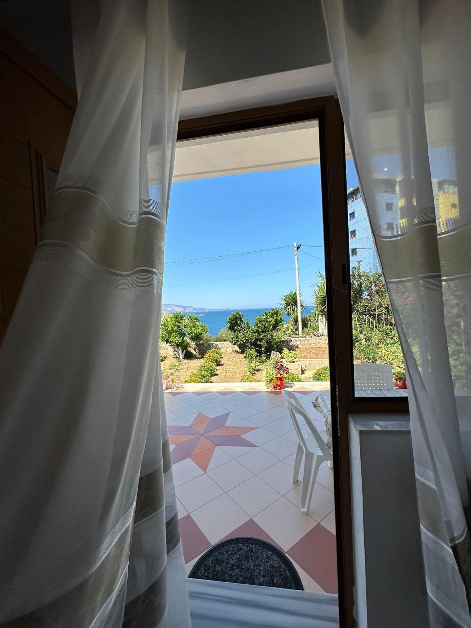 Teo Apartment Sarande Luaran gambar